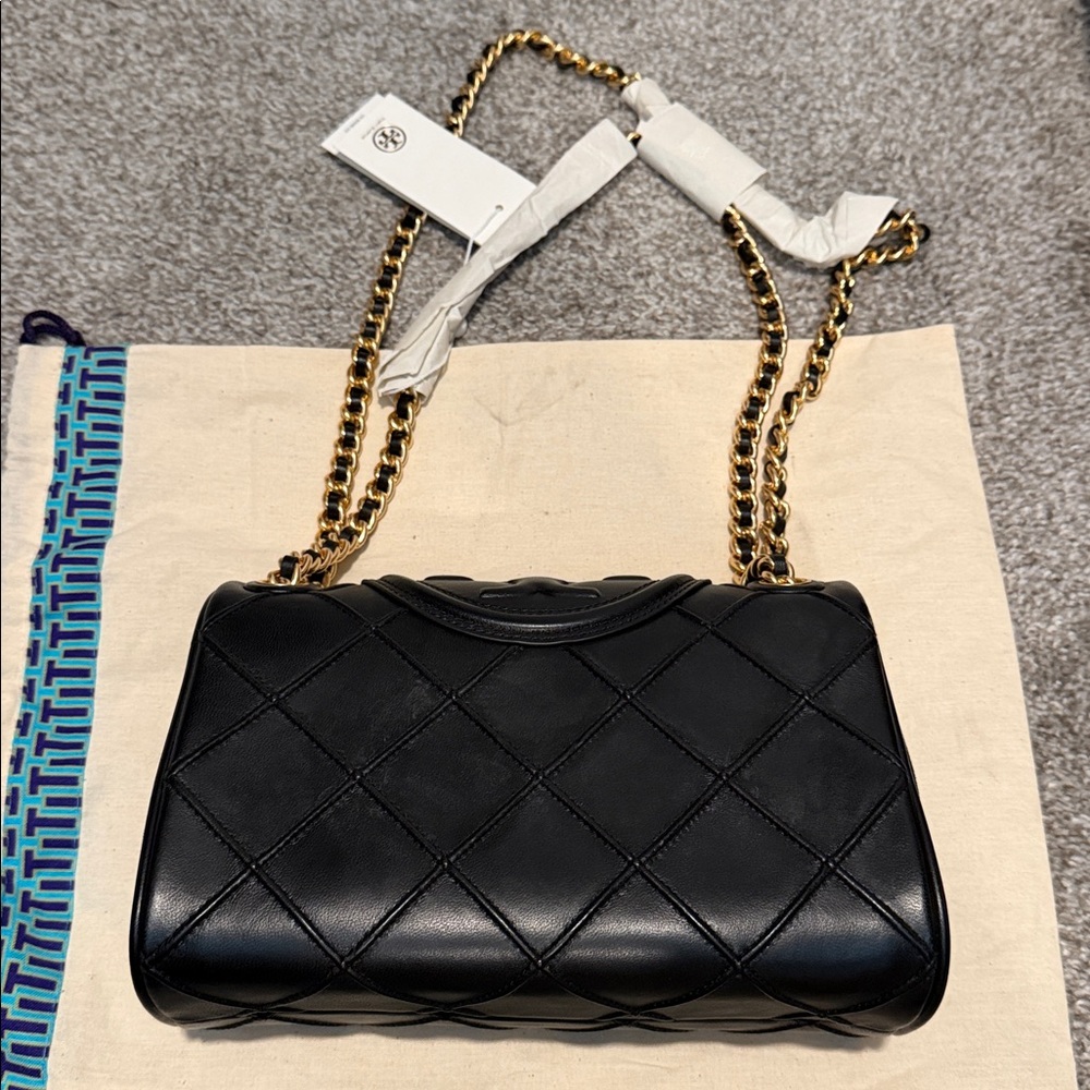 Tory Butch Fleming soft shoulder bag- black - Picture 2 of 8